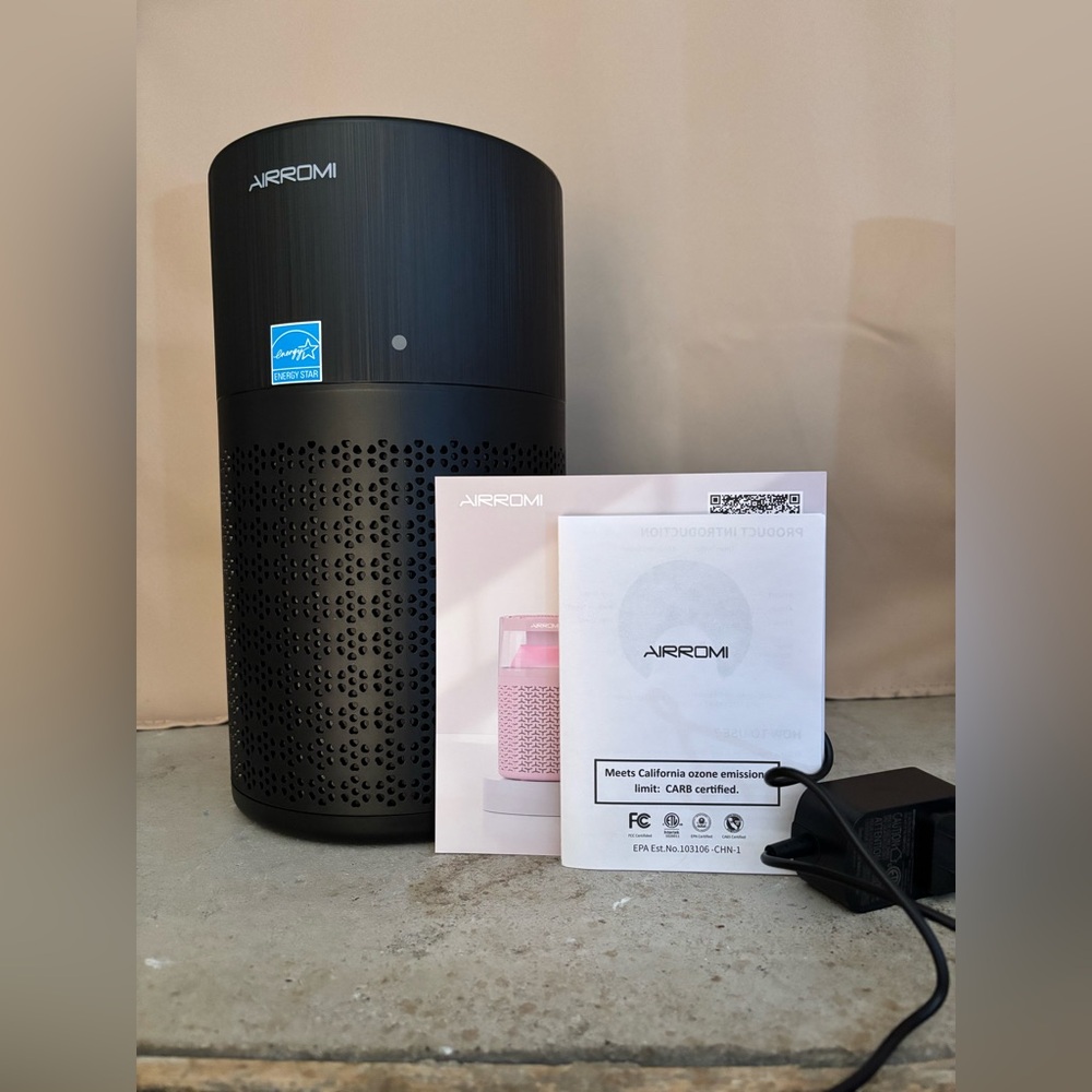 Black Air Purifier Airromi (used twice)